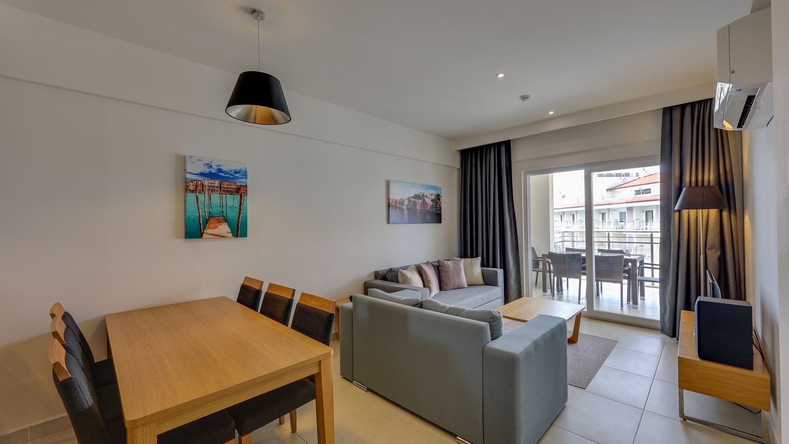 rooms-suite-family-2-bedrooms-seaview-balcony