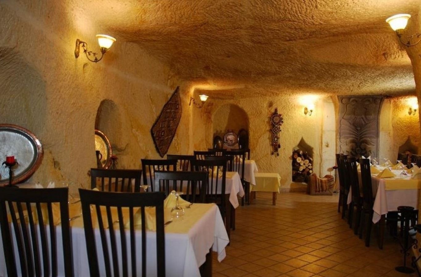 restaurants-restaurants