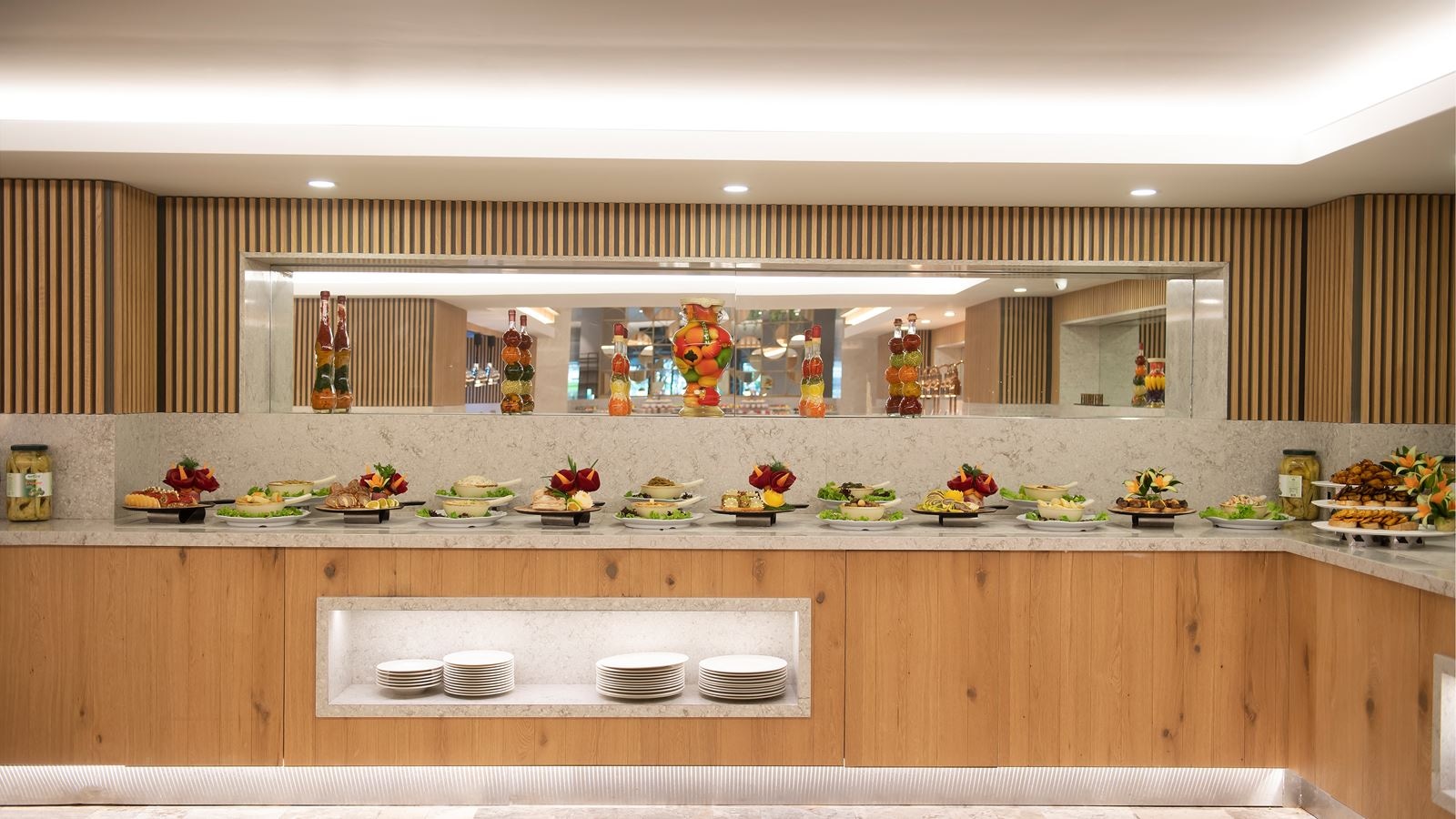 restaurants-gussto-main-restaurant