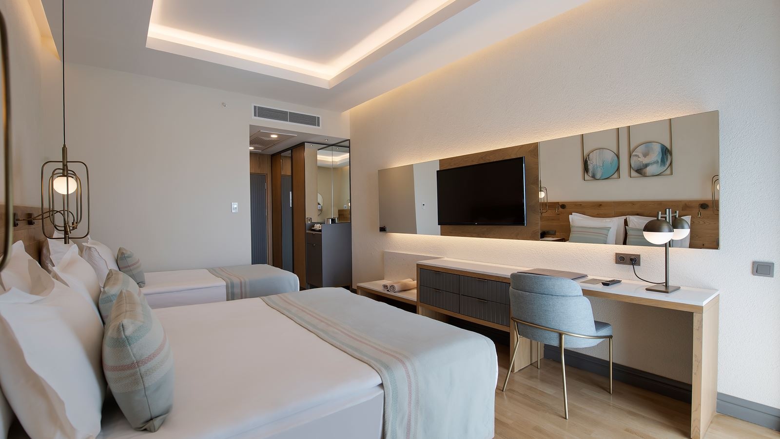 rooms-superior-room-side-sea