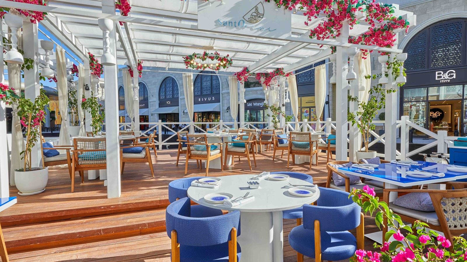 restaurants-mykorini