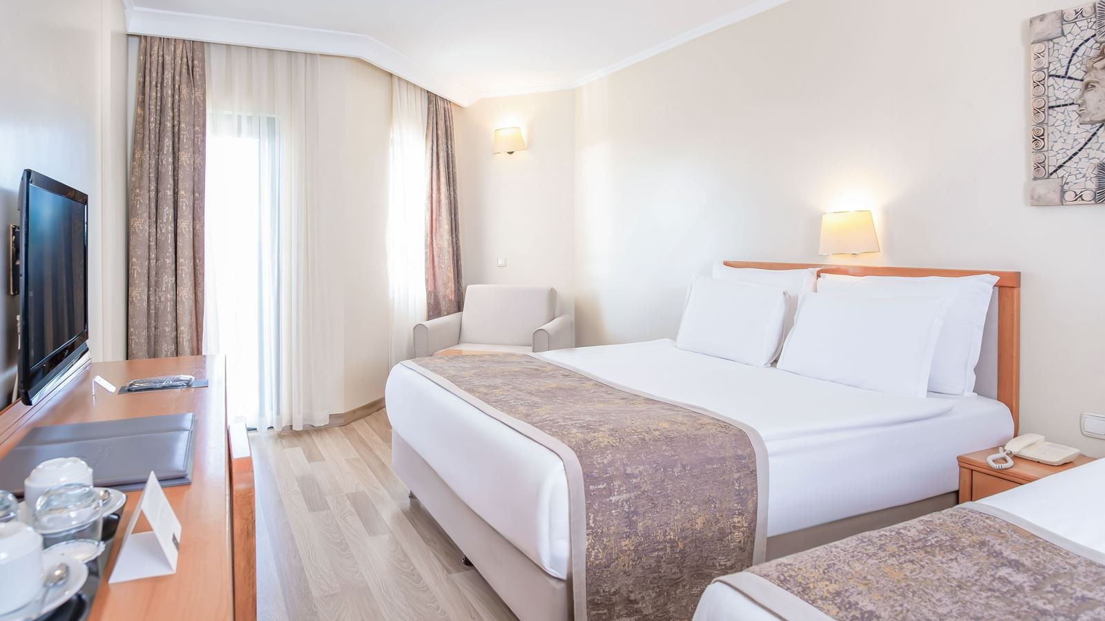 rooms-standard-side-sea-view