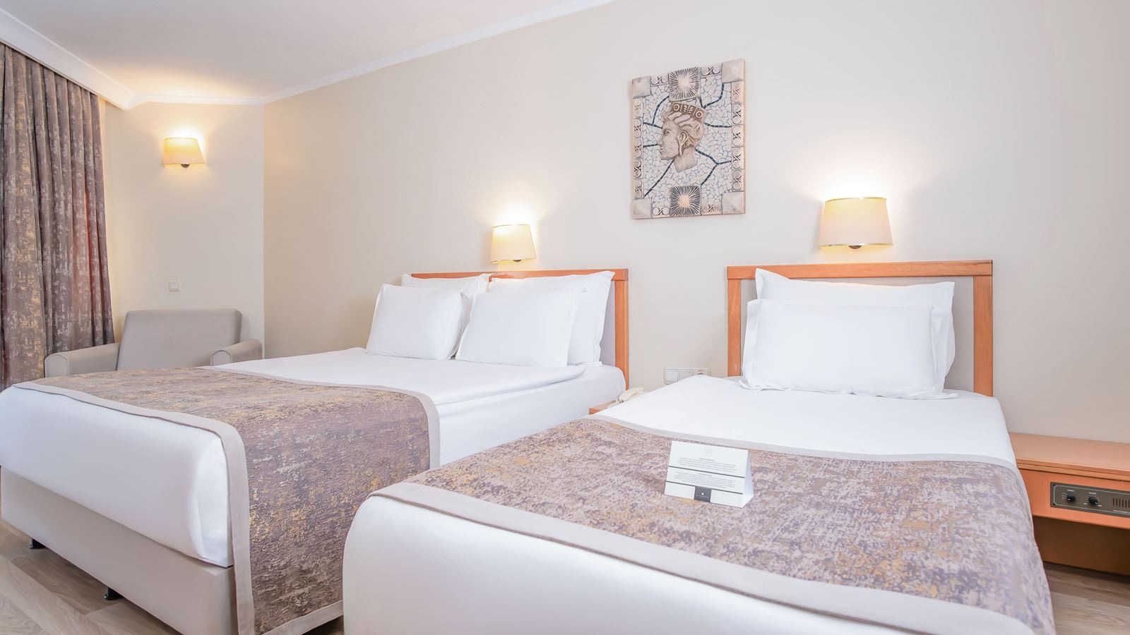 rooms-standard-side-sea-view