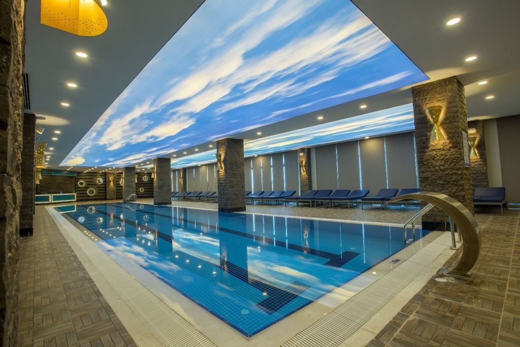 pools-indoor-pool