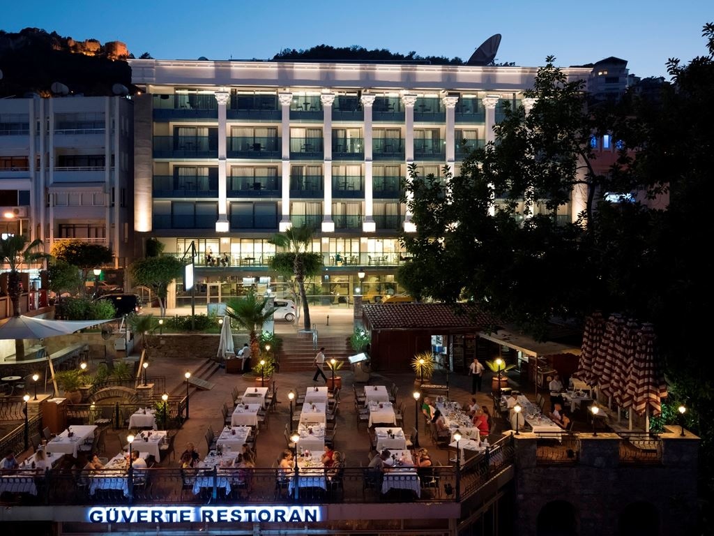 general-main-building