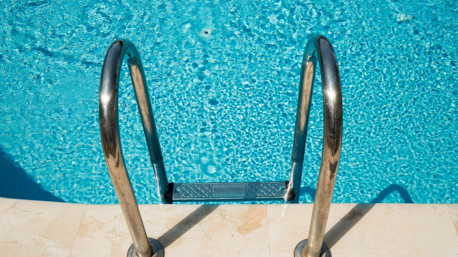 pools-outdoor--indoor-pool