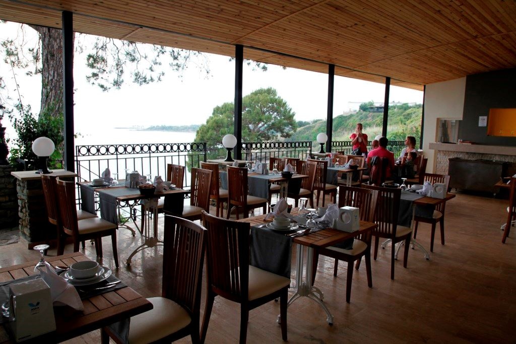 restaurants-main-restaurant