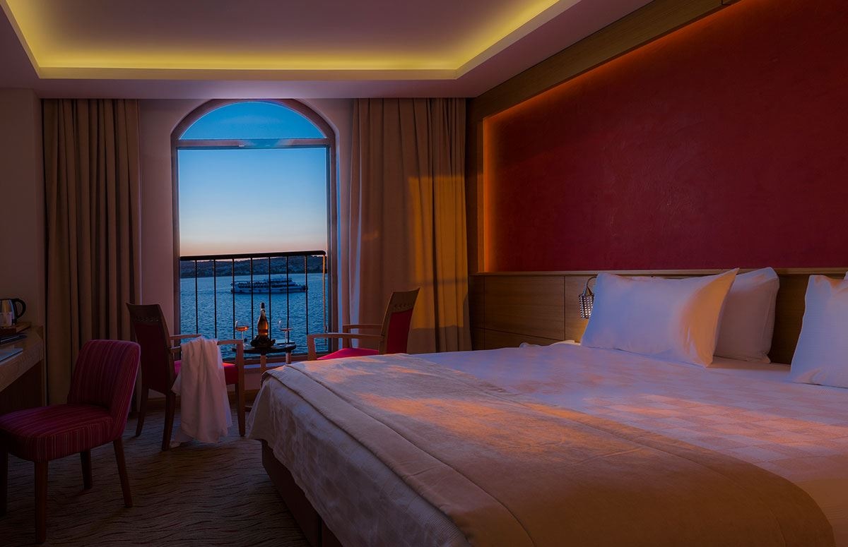 rooms-deniz-manzarali-oda