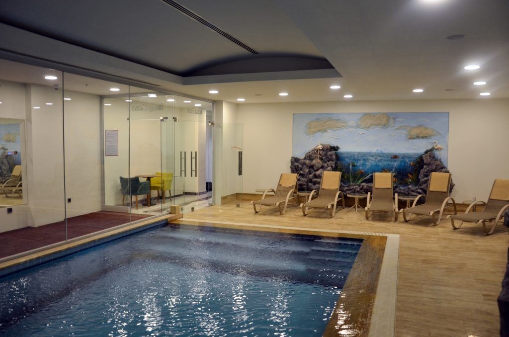 pools-indoor-pool