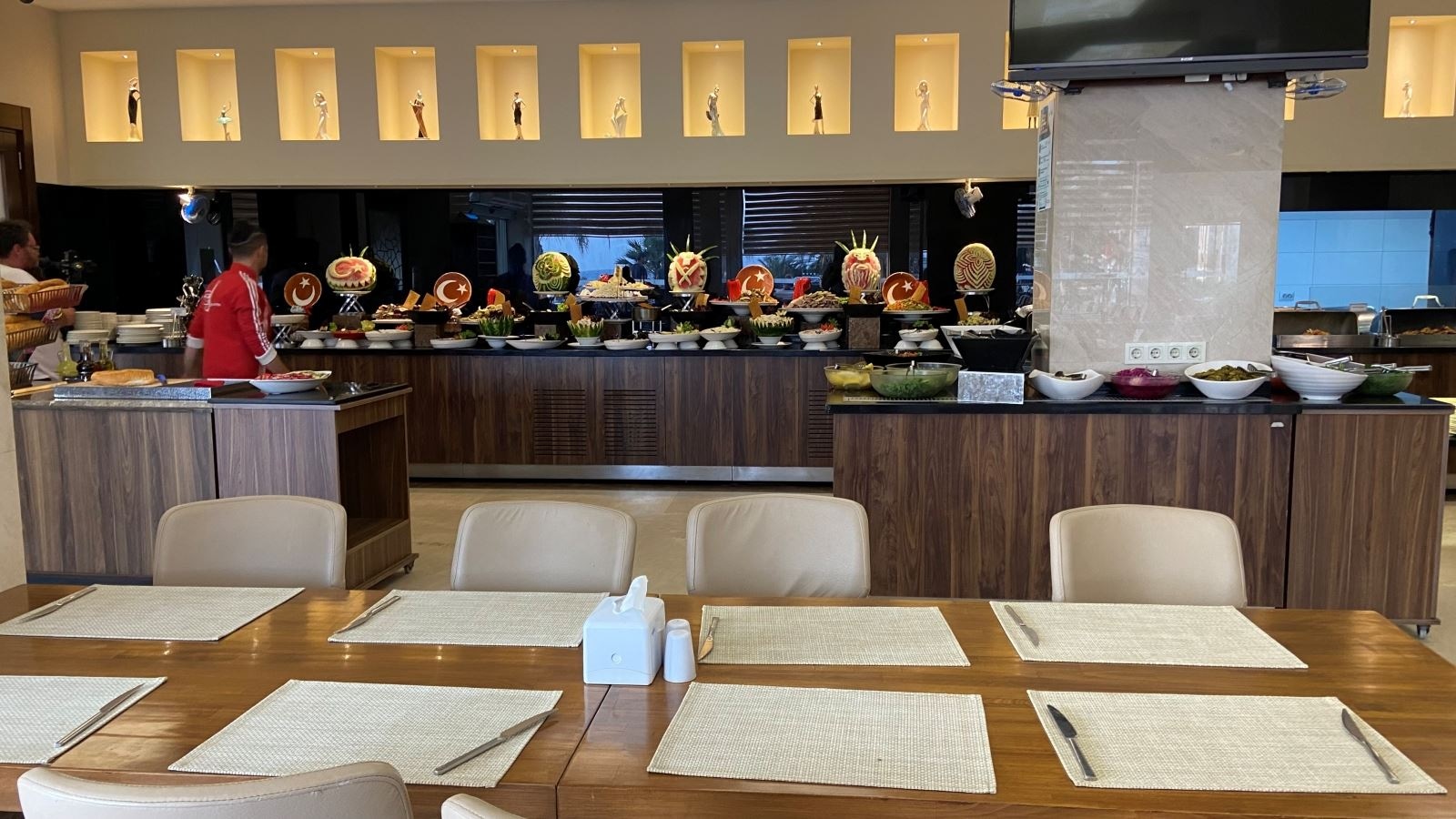 restaurants-ana-restaurant