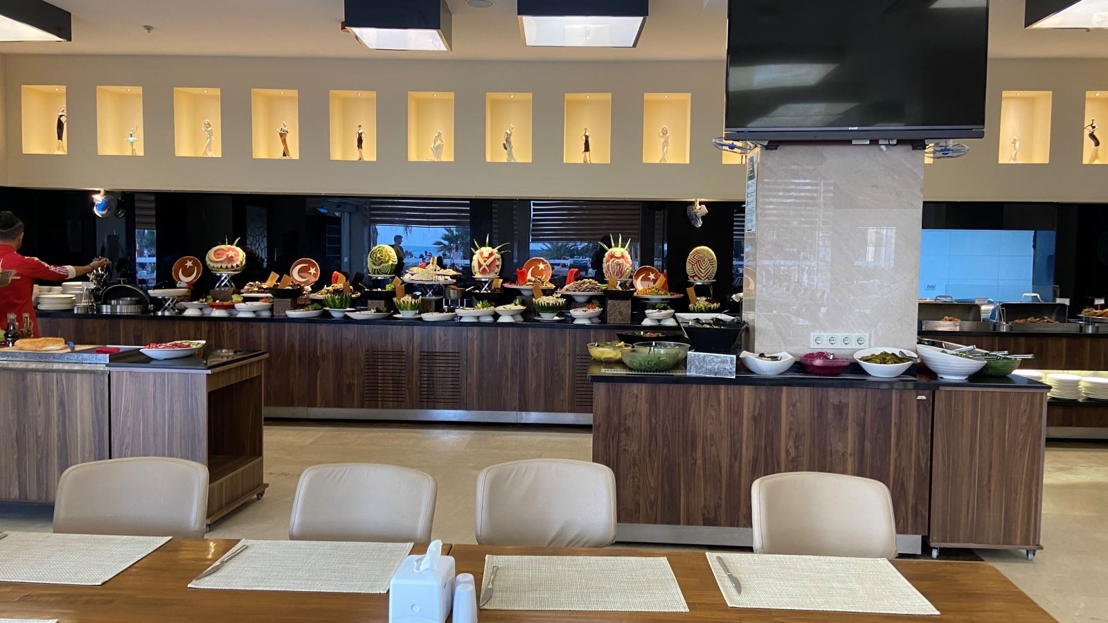 restaurants-ana-restaurant