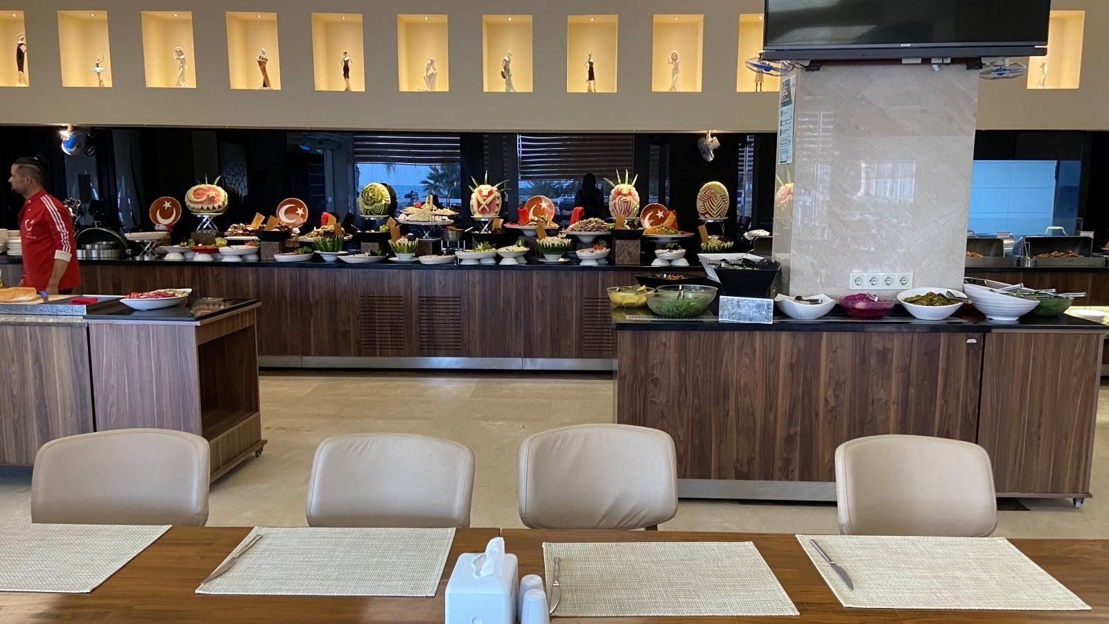 restaurants-ana-restaurant