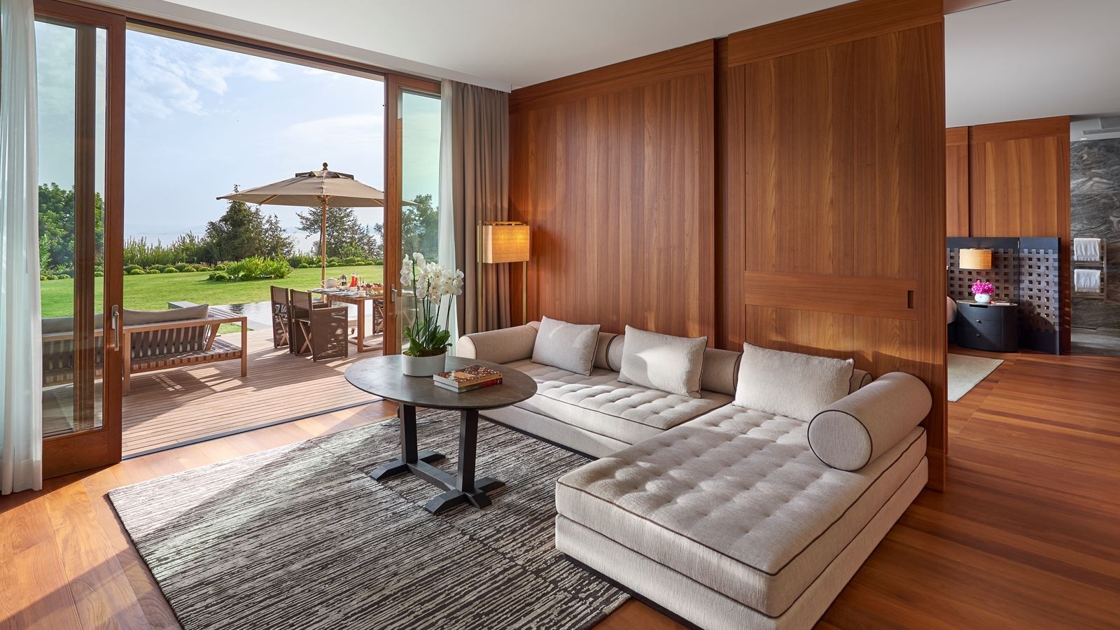 rooms-blue-beach-villa-fourbedrooms