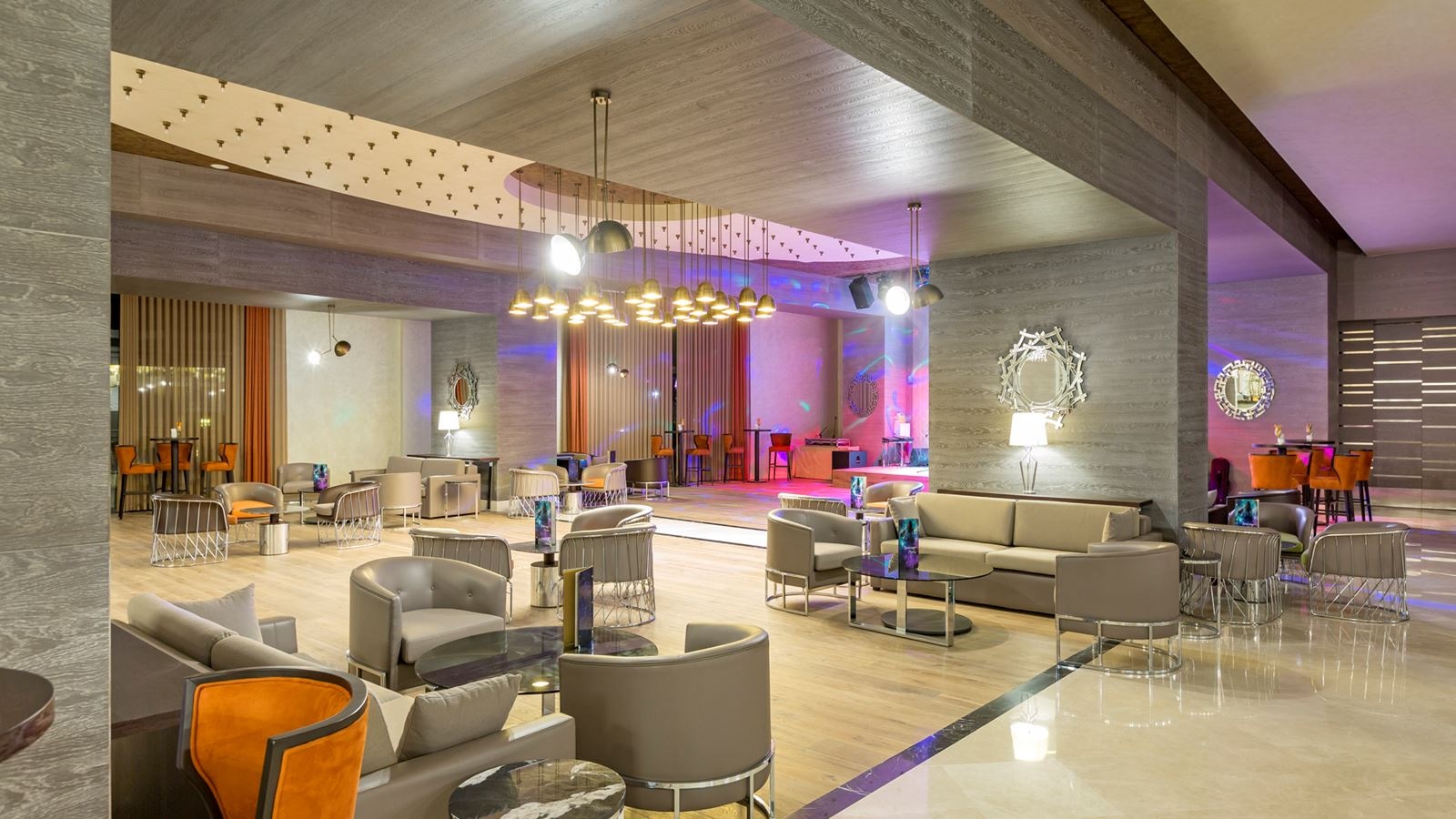 bars-skyline-lobby-bar