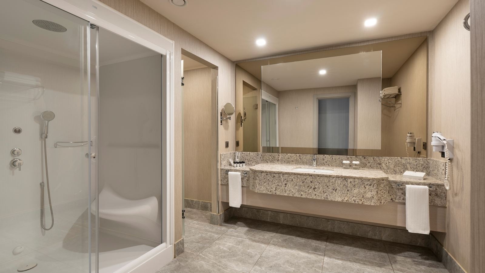 rooms-superior-standard-room