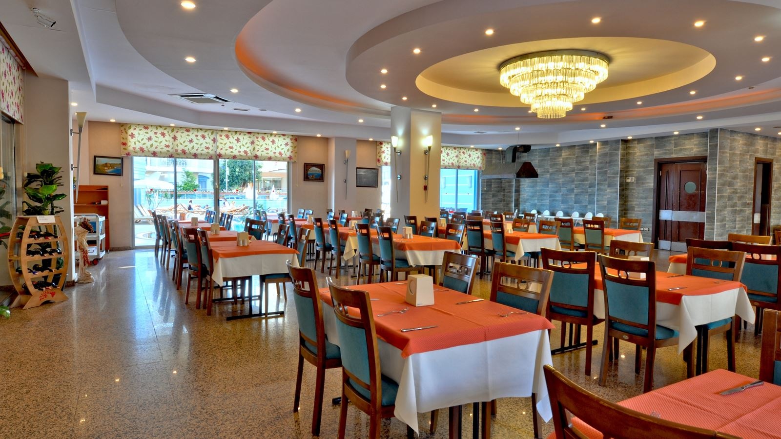 restaurants-main-restaurant