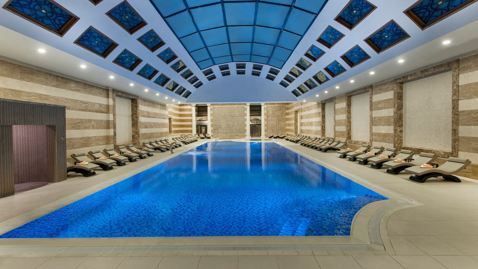 pools-indoor-pool