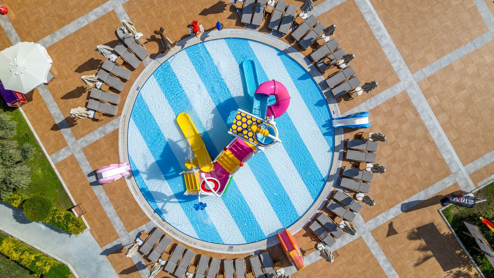 water-park-water-park