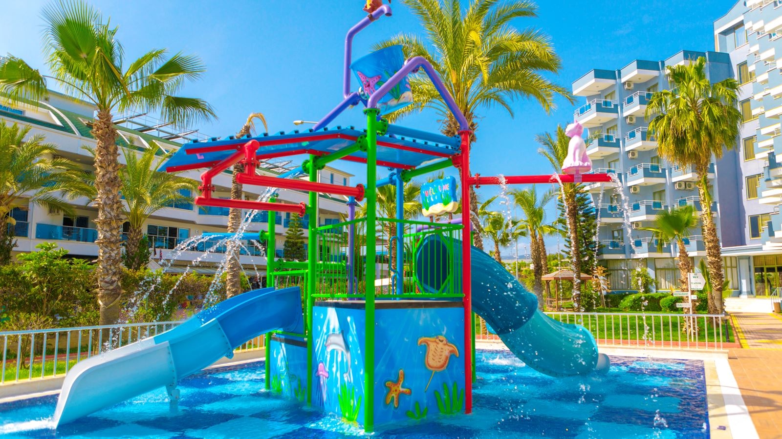 pools-outdoor-childrens-pool