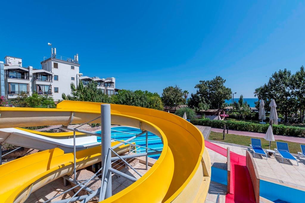 water-park-water-park