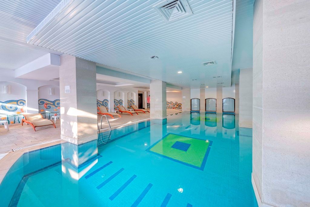pools-indoor-pool