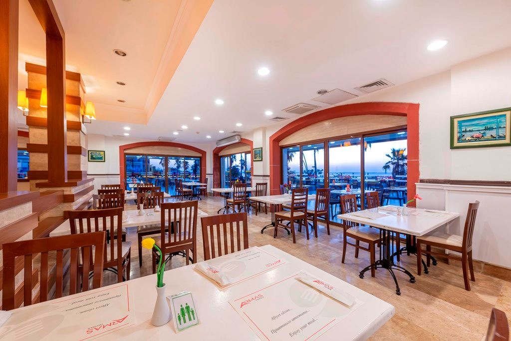 restaurants-main-restaurant