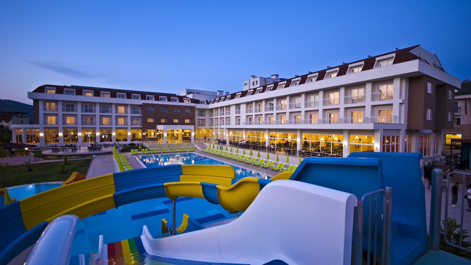 water-park-water-park