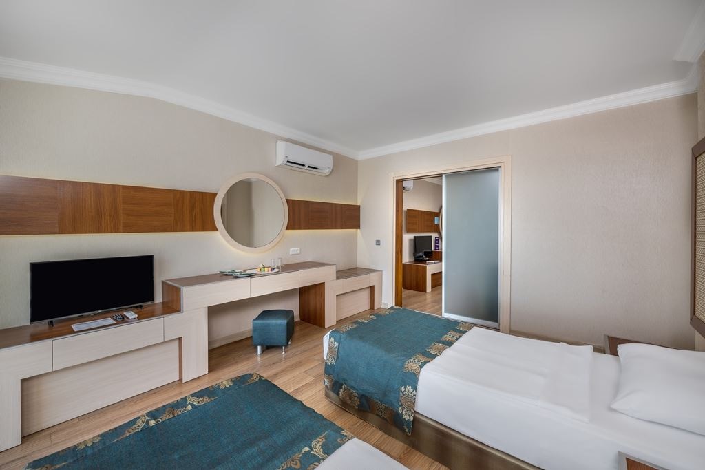 rooms-family-room-2-bedrooms