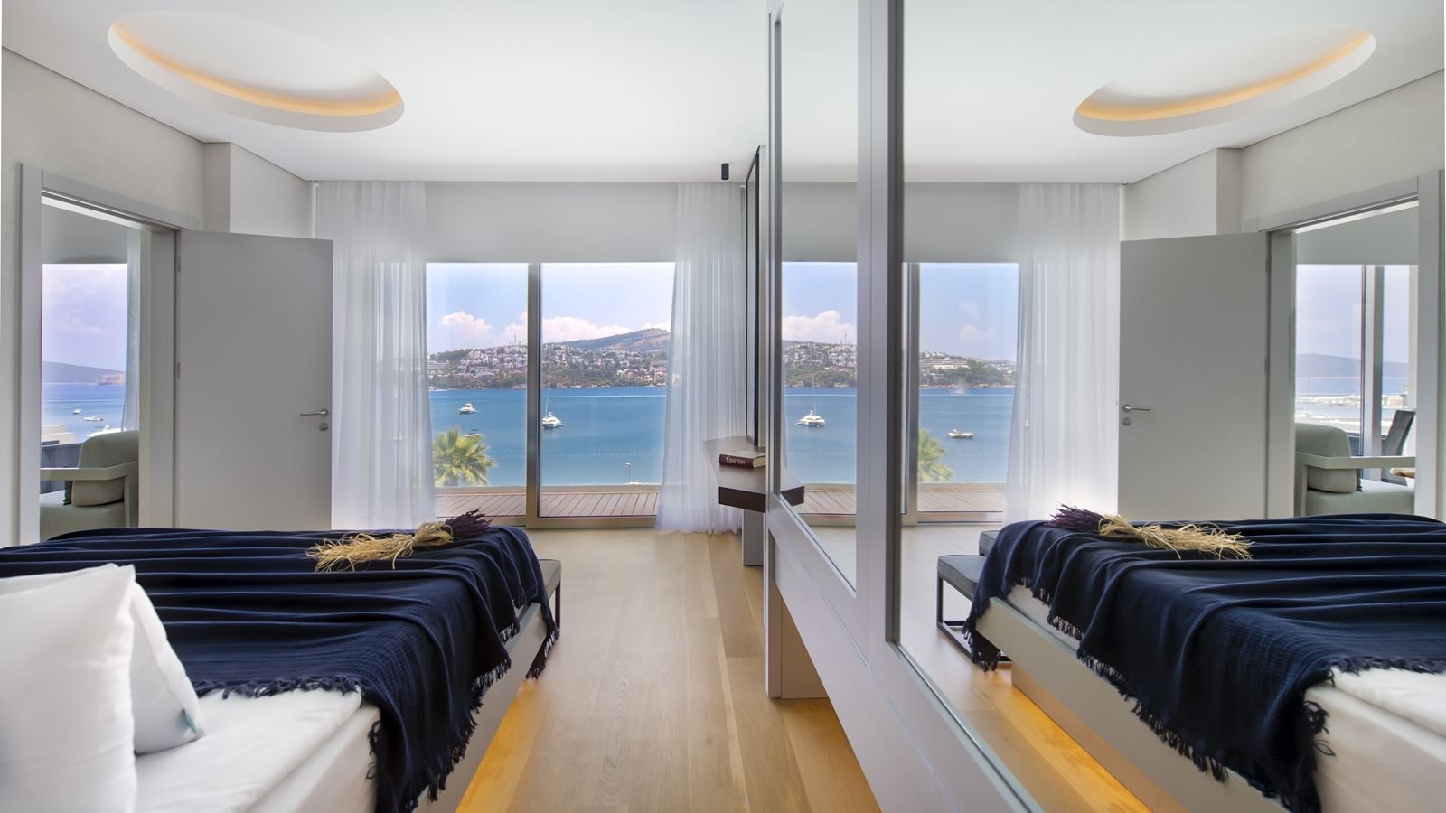 rooms-deluxe-king-suite