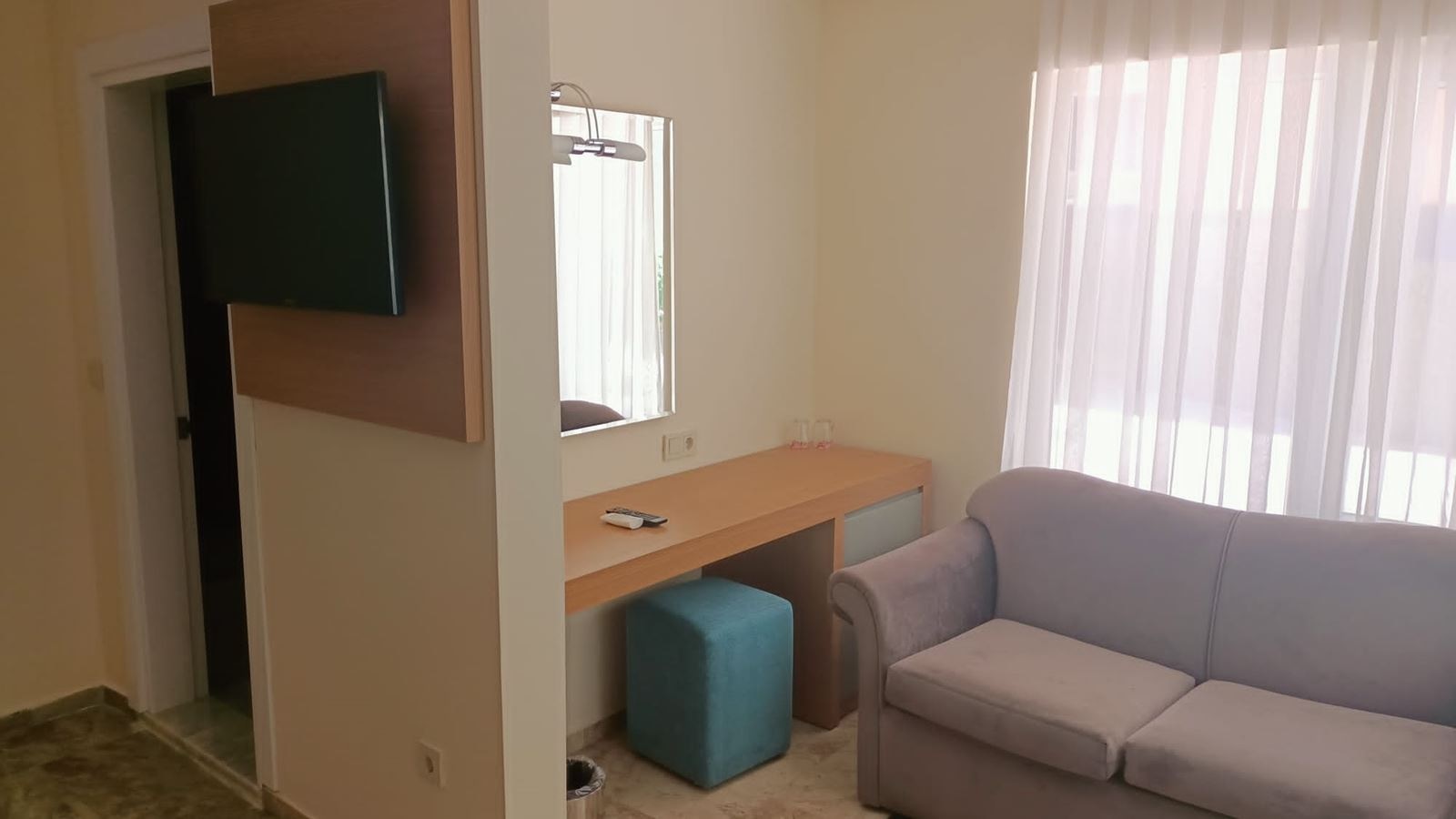 rooms-garden-room--without-balcony