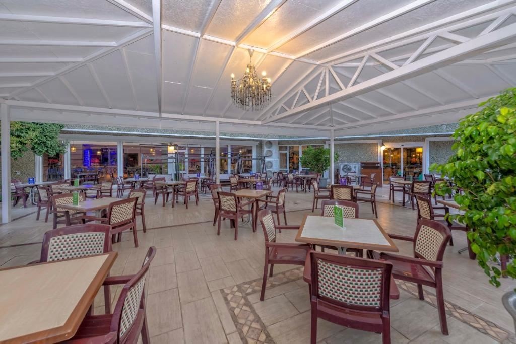 restaurants-main-restaurant