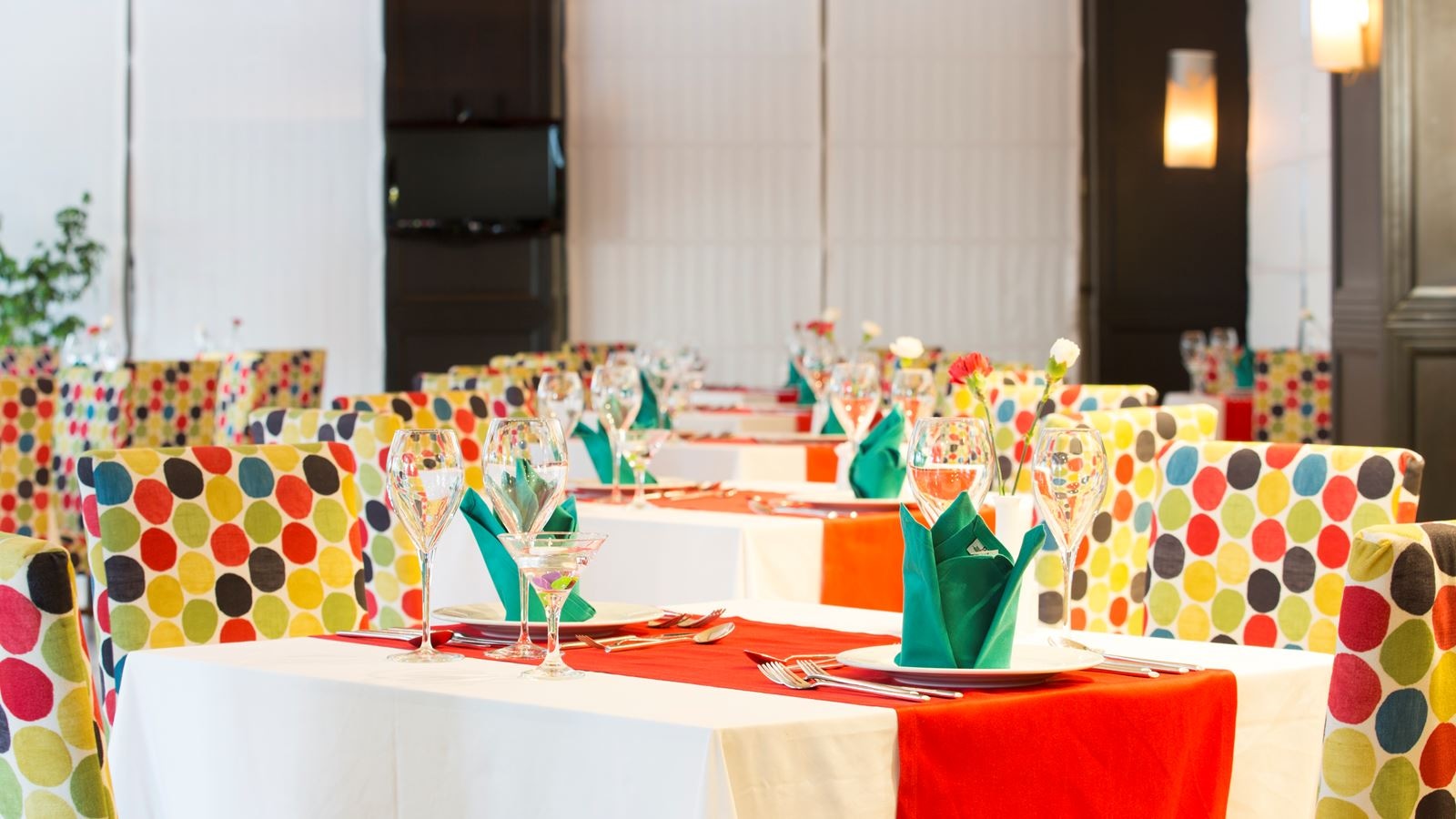 restaurants-main-restaurant