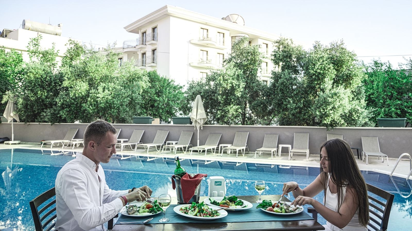 restaurants-main-restaurant