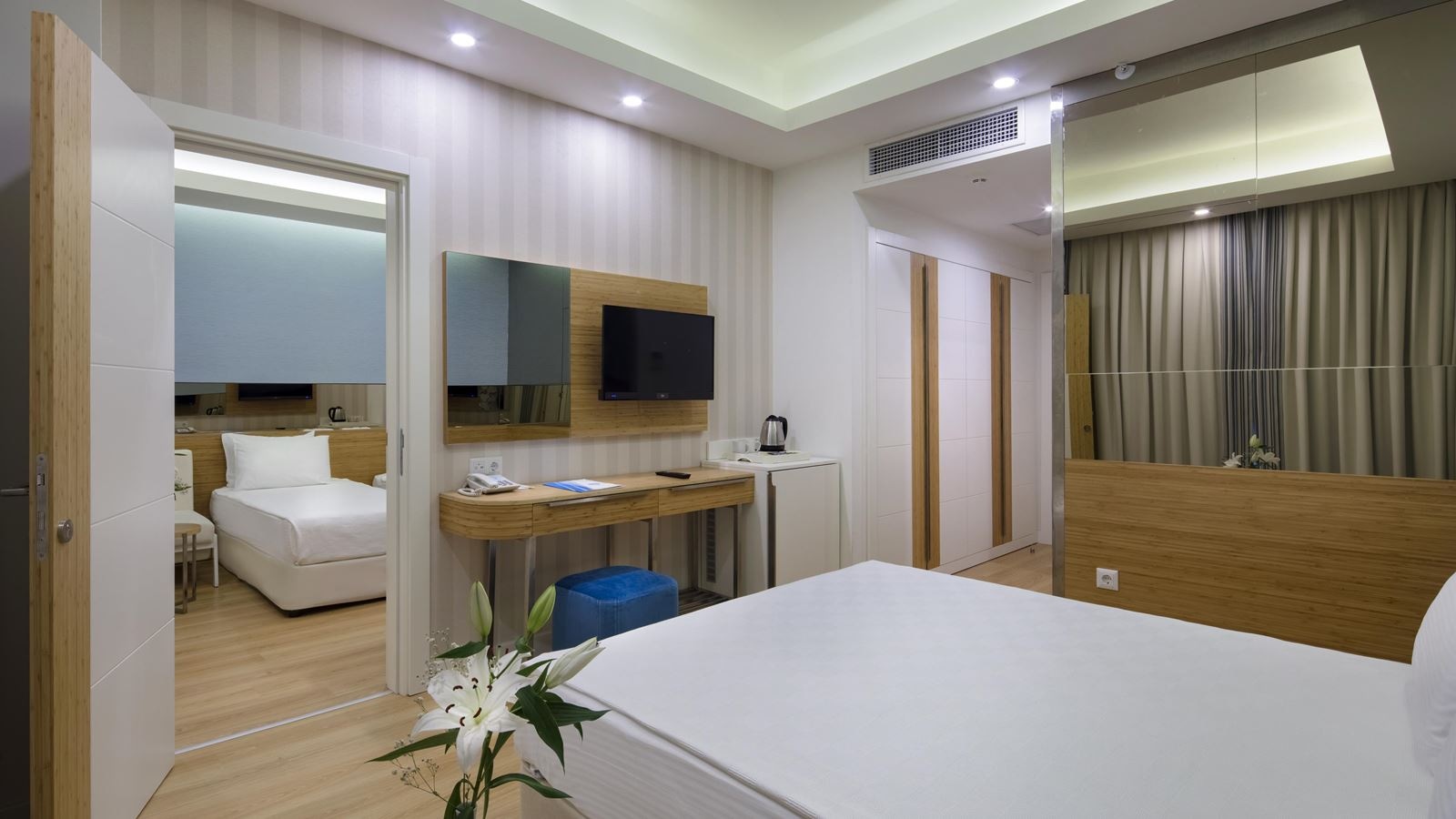 rooms-family-room--main-building-annex--building-b-block