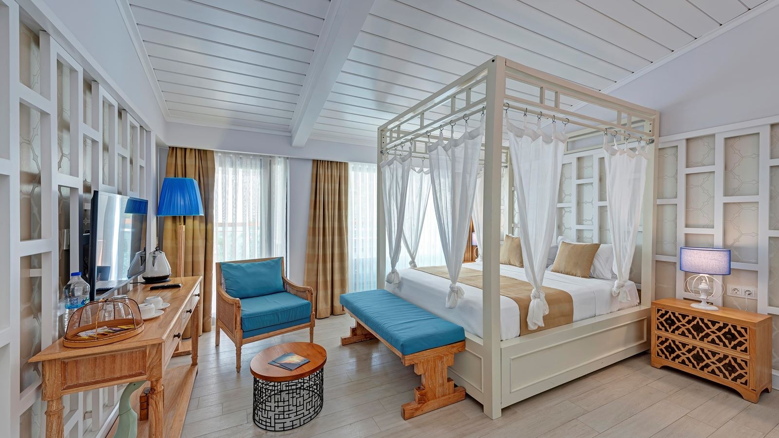 rooms-standard-room-sea-side-view