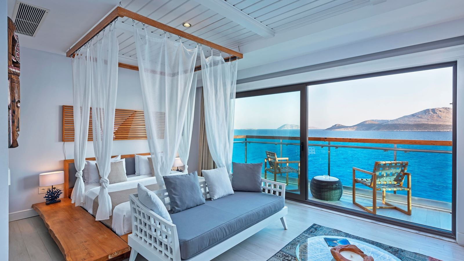 rooms-superior-room-sea-view