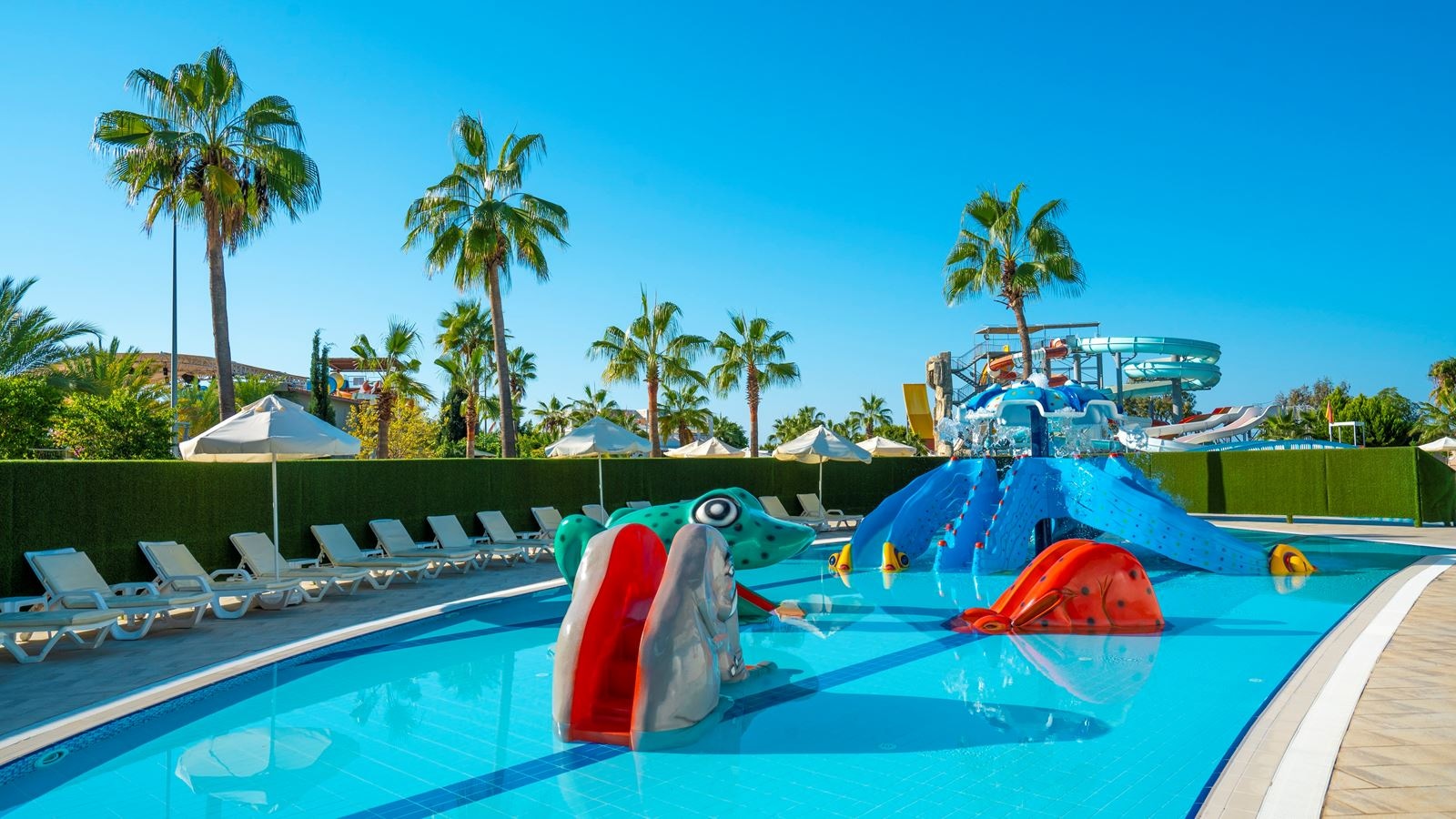 pools-outdoor-childrens-pool