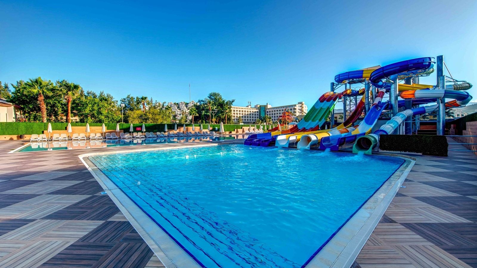 water-park-water-park