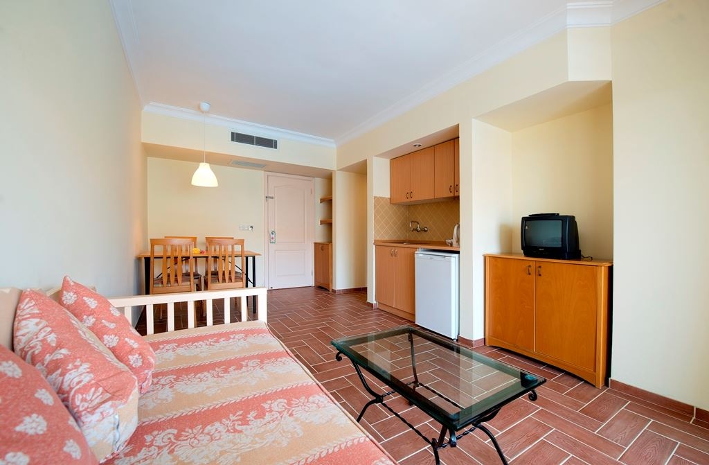 rooms-standard-large-room