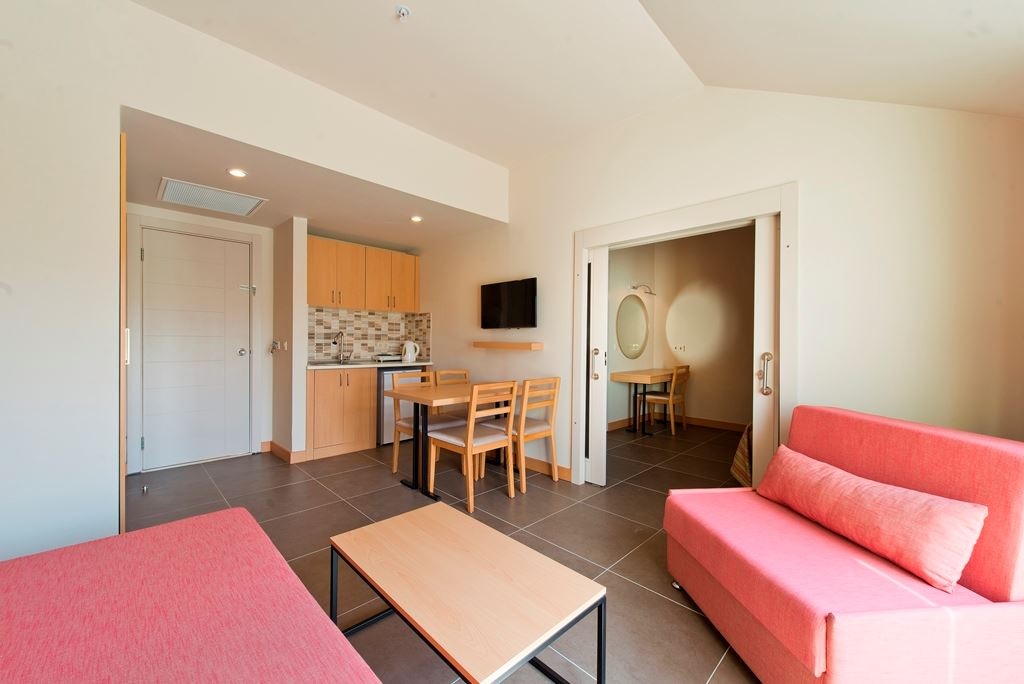 rooms-standard-large-room