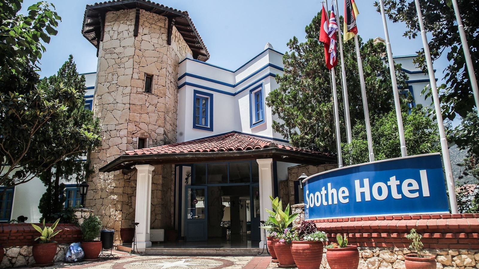 general-main-building