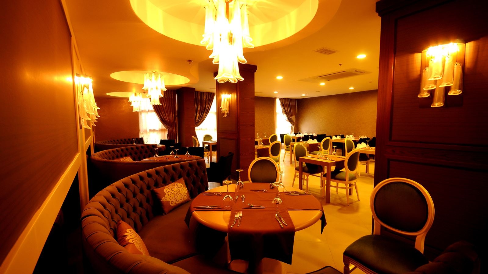 restaurants-a-la-carte-restaurant