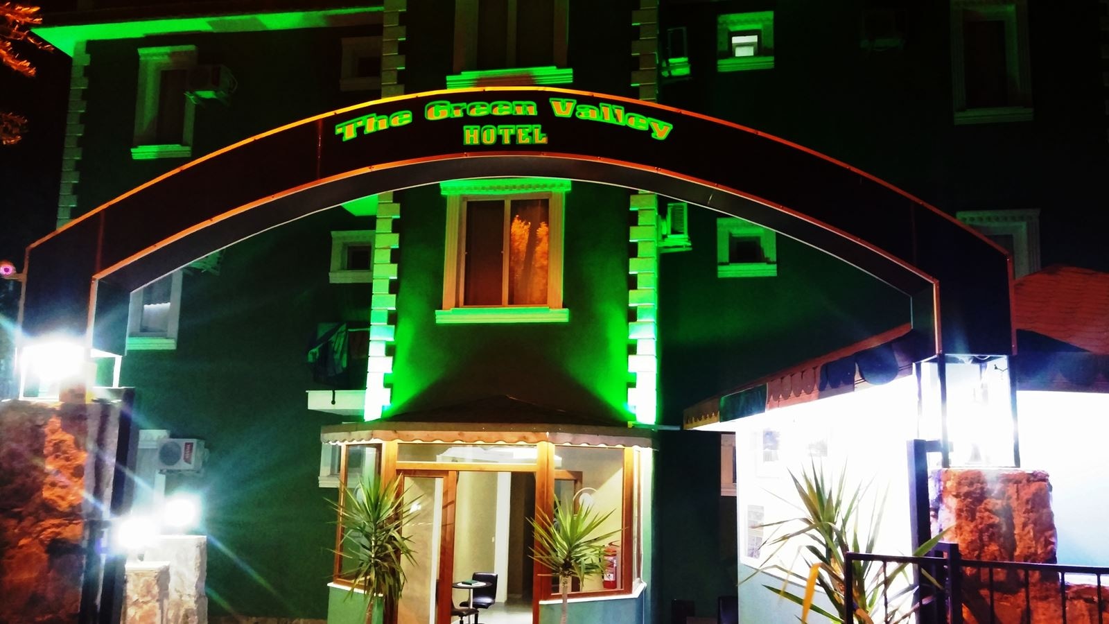 general-main-building