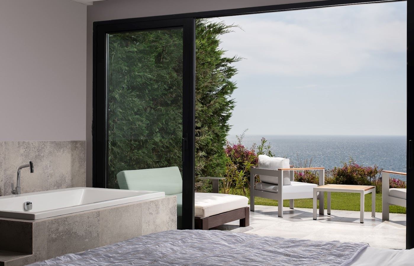rooms-junior-suite-sea-view