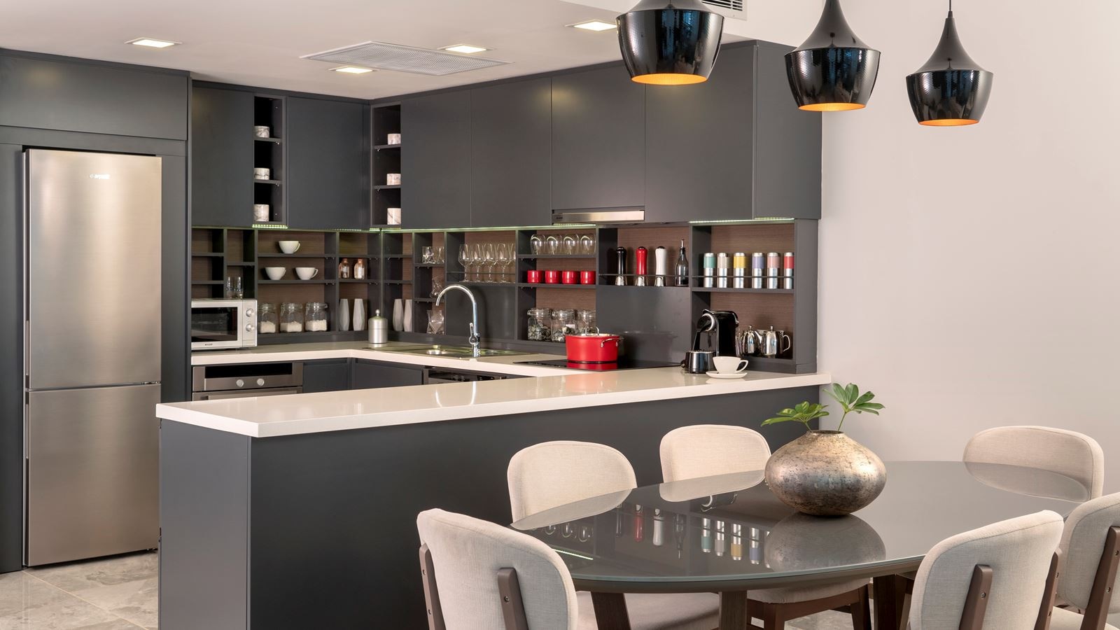 rooms-family-terrace-residence