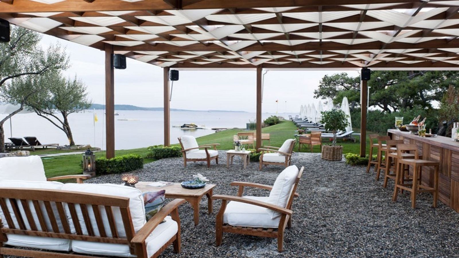 restaurants-restaurant