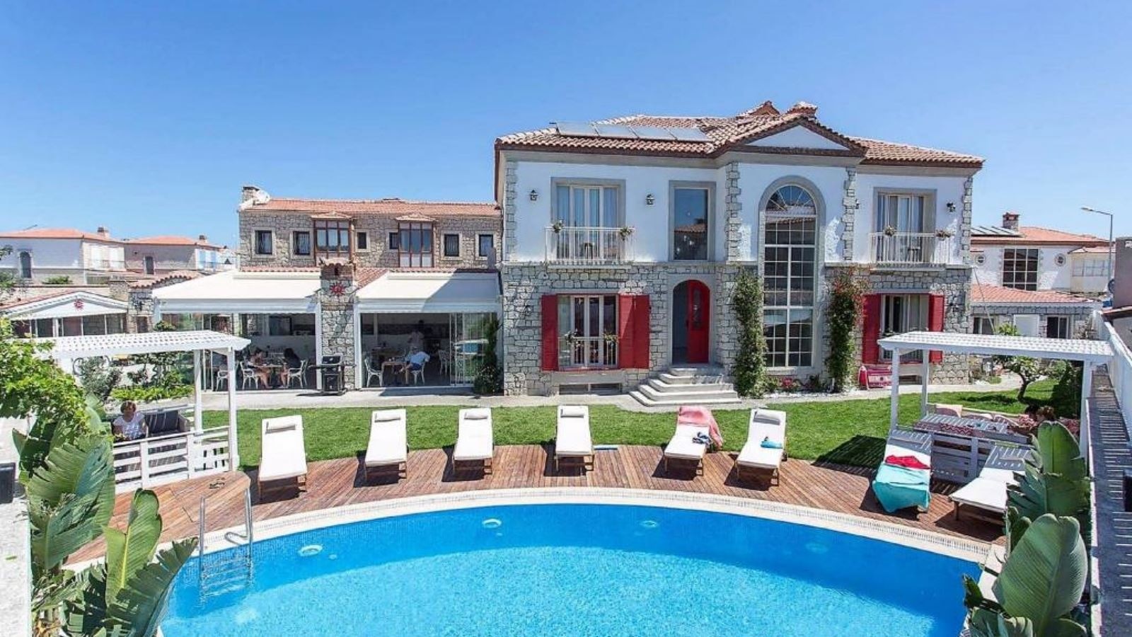 general-main-building