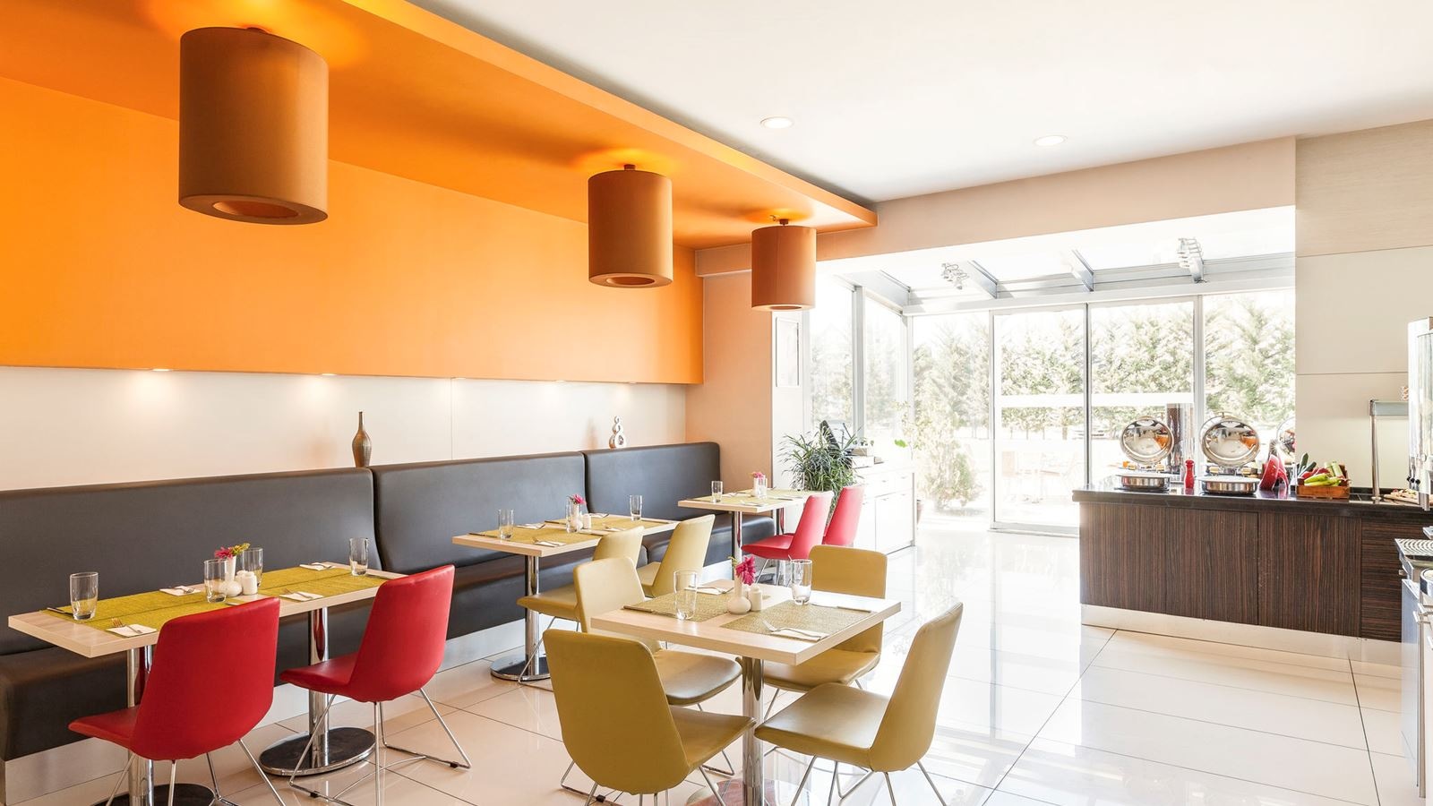 restaurants-main-restaurant