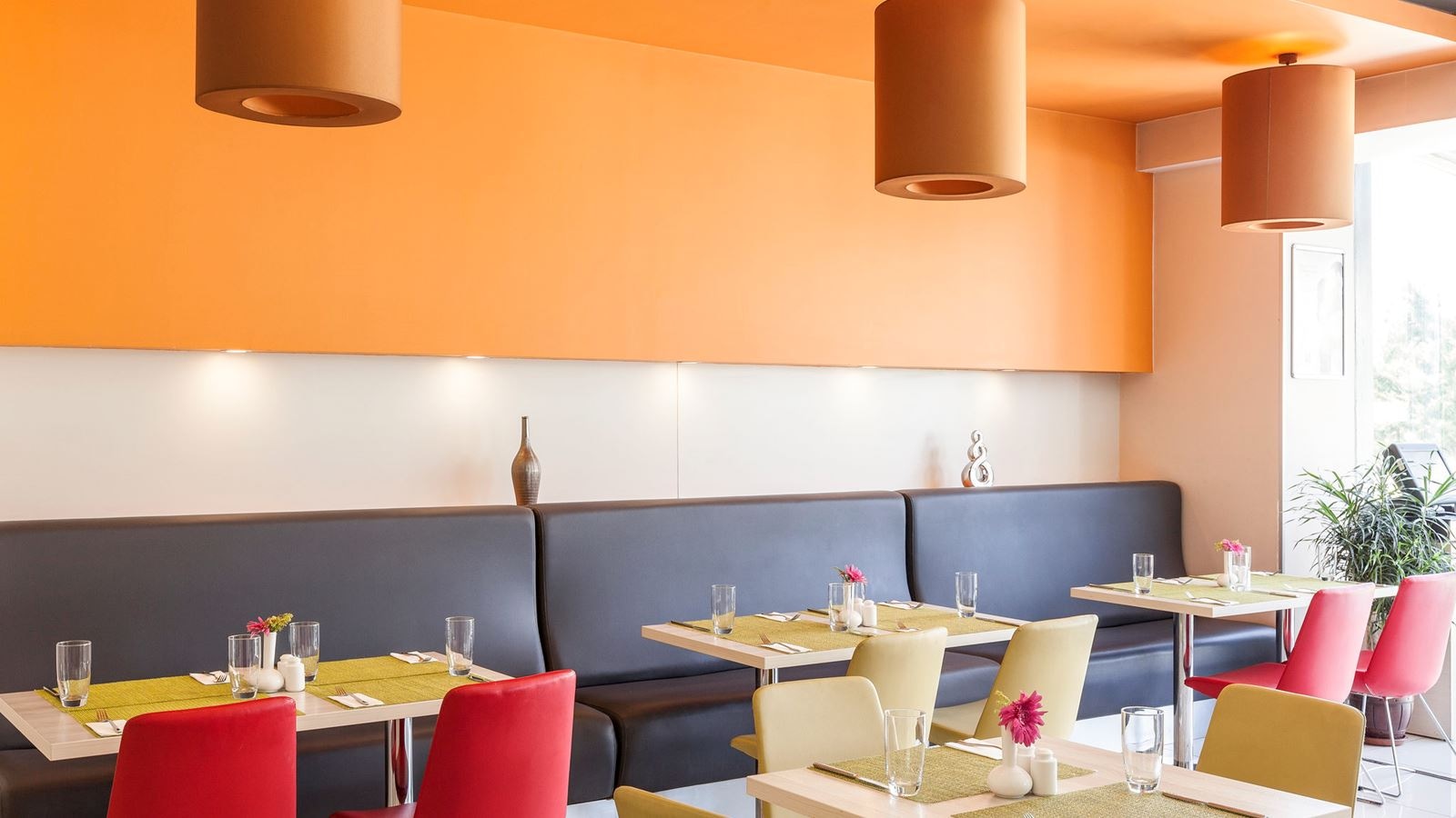 restaurants-main-restaurant