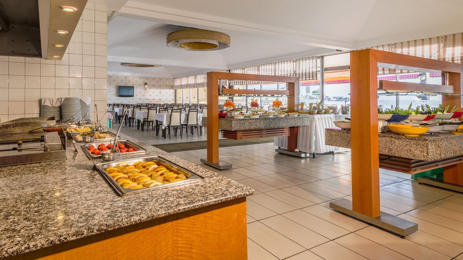 restaurants-main-restaurant